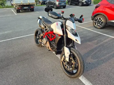Ducati Hypermotard 950 (2022 - 25) usata