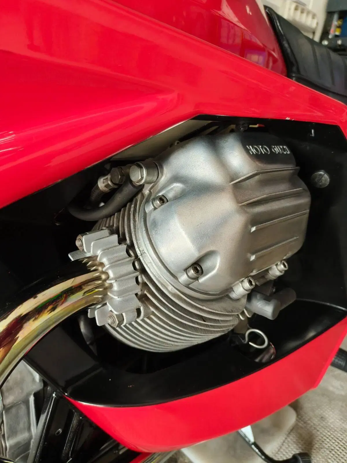 Moto Guzzi 1000SP (17)