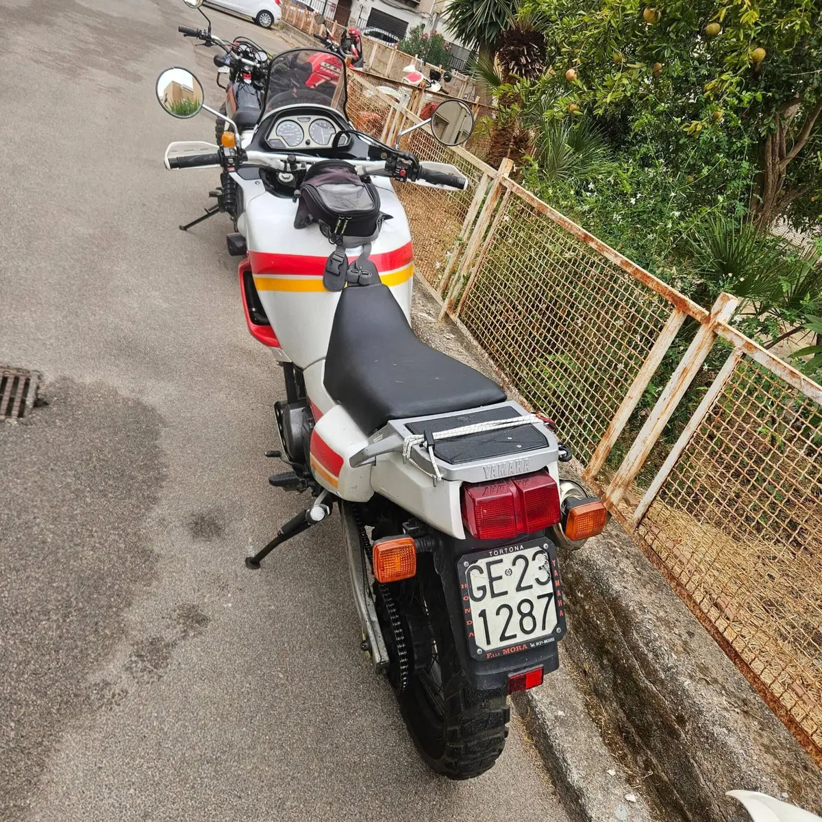 Yamaha supertenere 750 chesterfield (3)