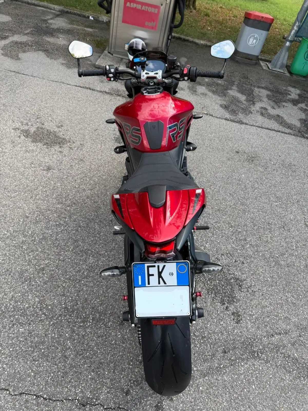 Triumph Street Triple 765 RS (2023 - 26) (4)