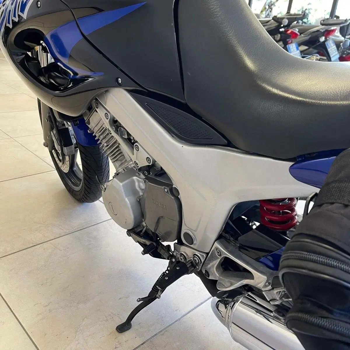 Yamaha TDM 850 (1996 - 01) (8)