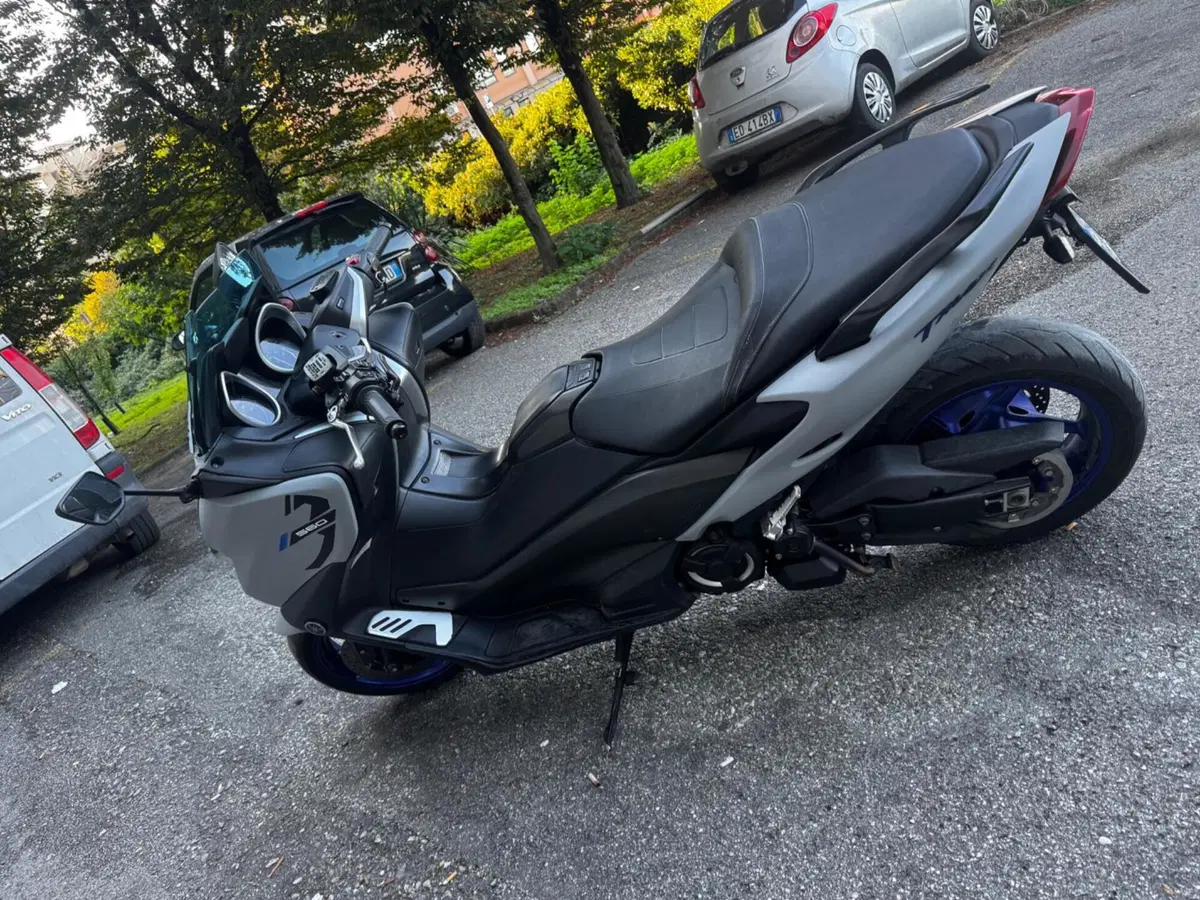 Yamaha T-Max 530 (2017 - 19) (5)