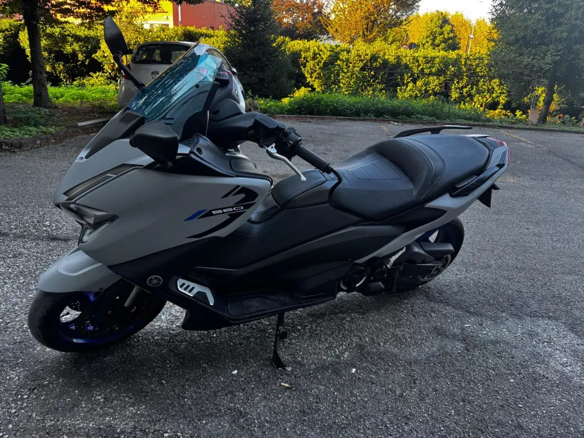 Yamaha T-Max 530 (2017 - 19) (6)