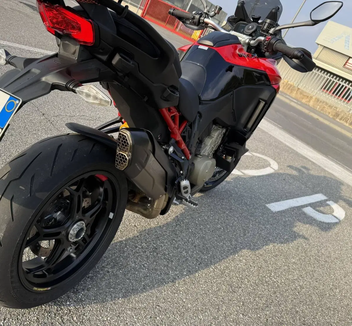 Ducati Multistrada V4 Pikes Peak (2025 - 27) (11)