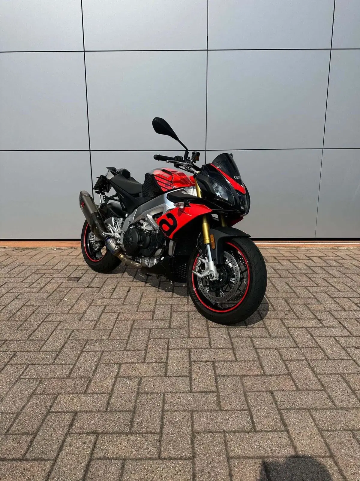 Aprilia Tuono V4 RR (2019 - 20) (2)
