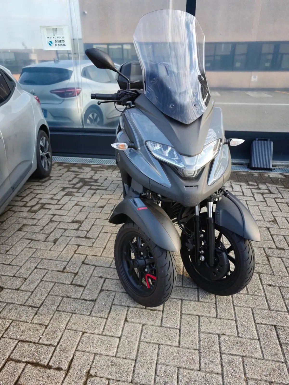 Yamaha Tricity 300 (2025 - 26)