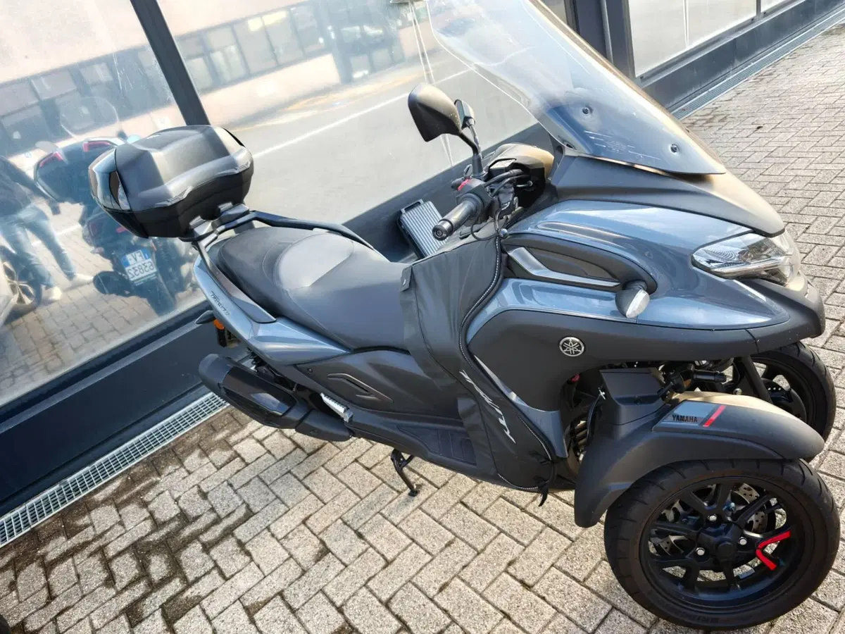 Yamaha Tricity 300 (2025 - 26) (2)