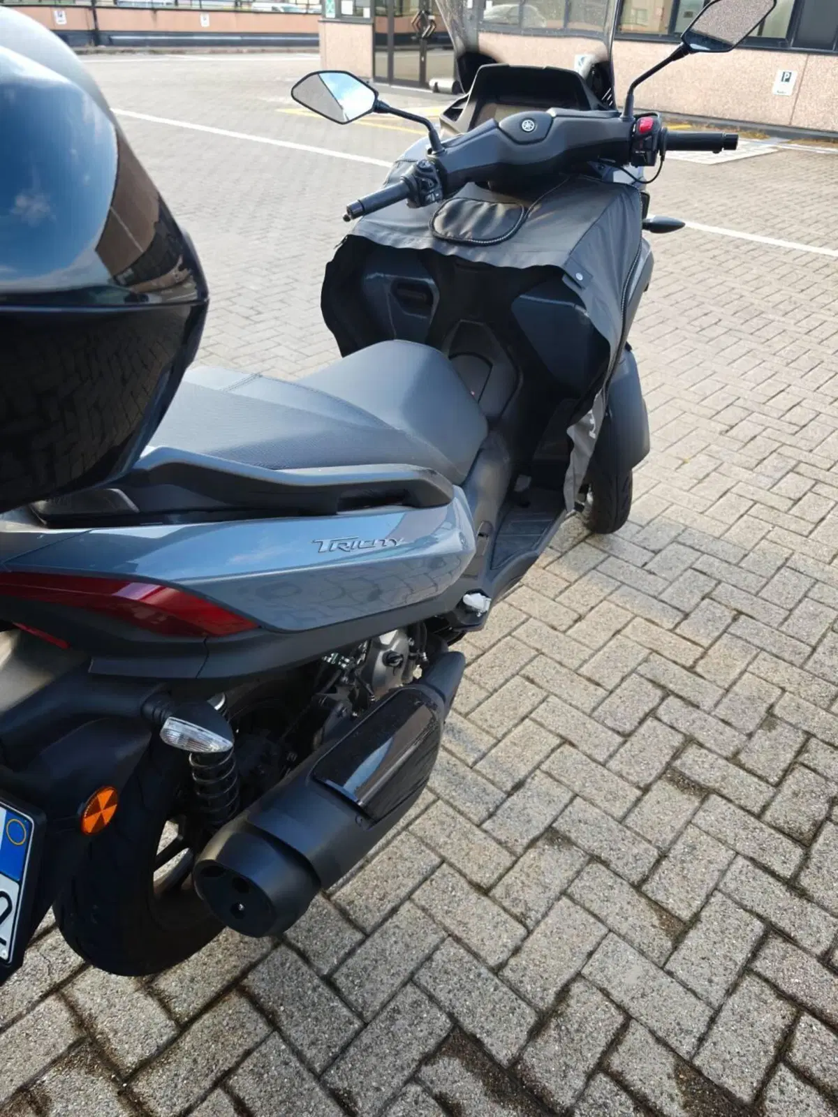 Yamaha Tricity 300 (2025 - 26) (4)