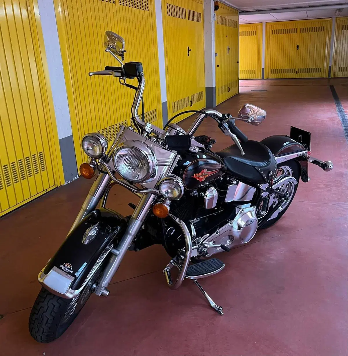 Harley-Davidson Heritage Softail Classic FLSTC (9)