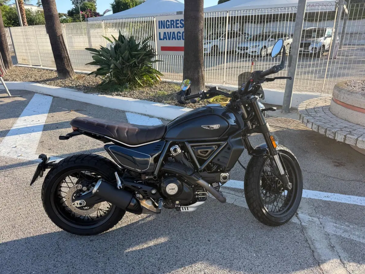 Ducati Scrambler 800 Nightshift (2025 - 26) (11)