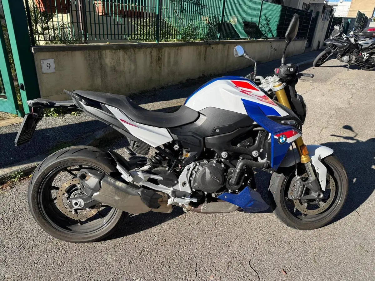Bmw F 900 R (2021 - 24) (3)