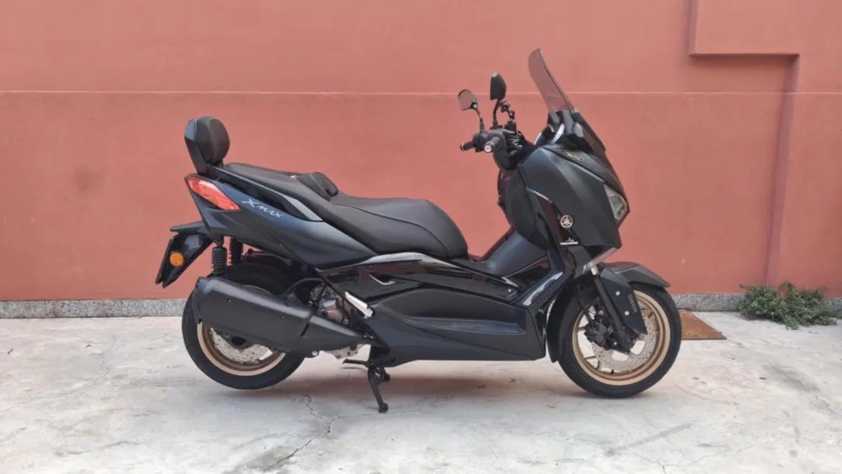 Yamaha X-Max 300 Tech Max (2021 - 24)