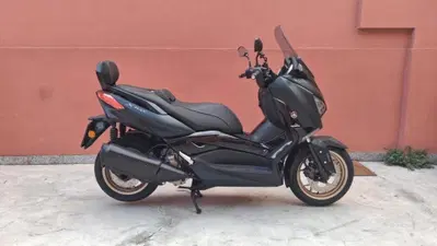 Yamaha X-Max 300 Tech Max (2021 - 24) usata