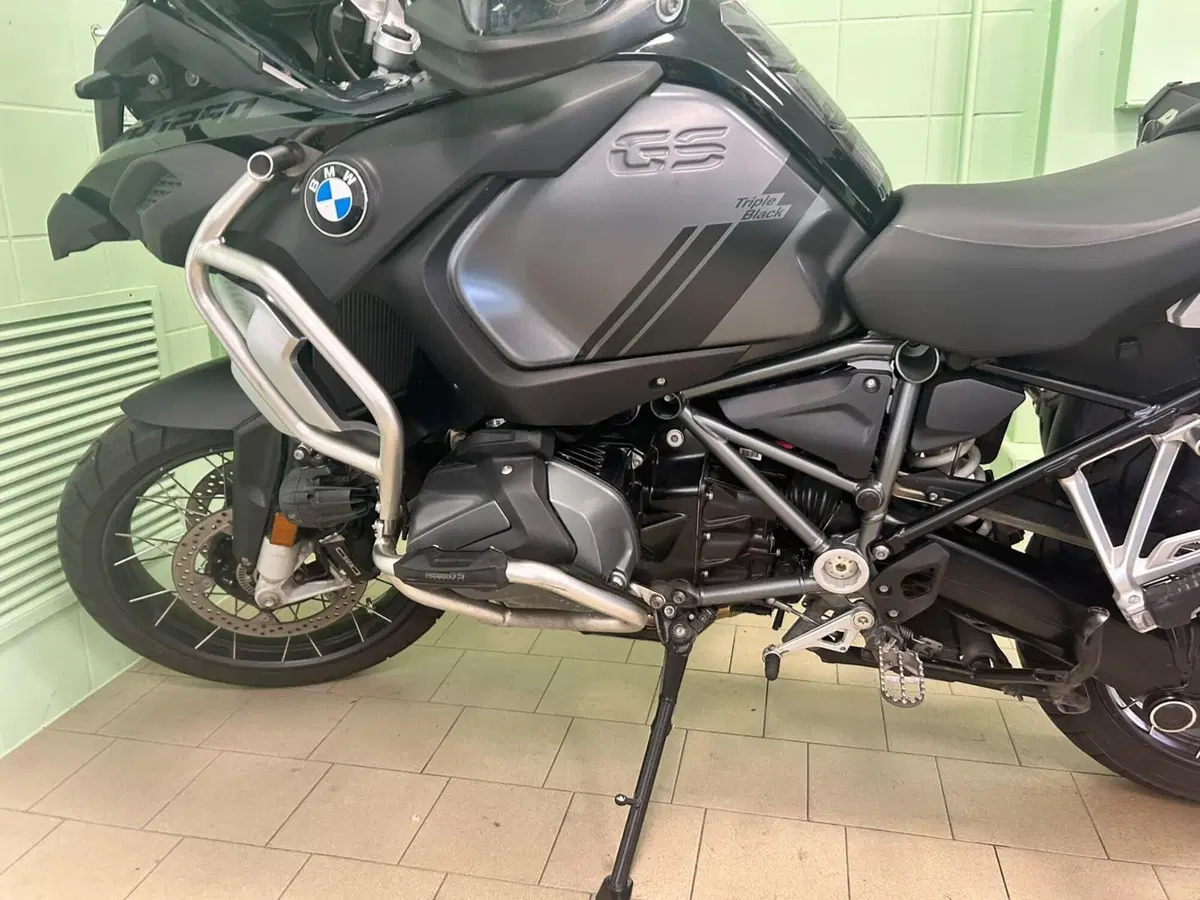 Bmw R 1250 GS Adventure (2021 - 24) (11)
