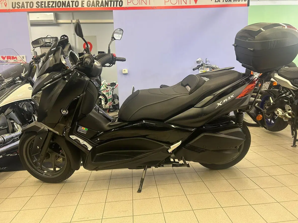 Yamaha X-Max 300 ABS (2017 - 20) (2)