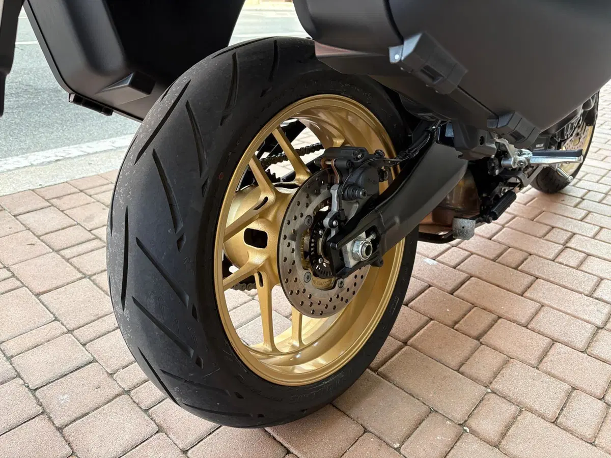 Yamaha Tracer 9 GT (2021 - 24) (9)