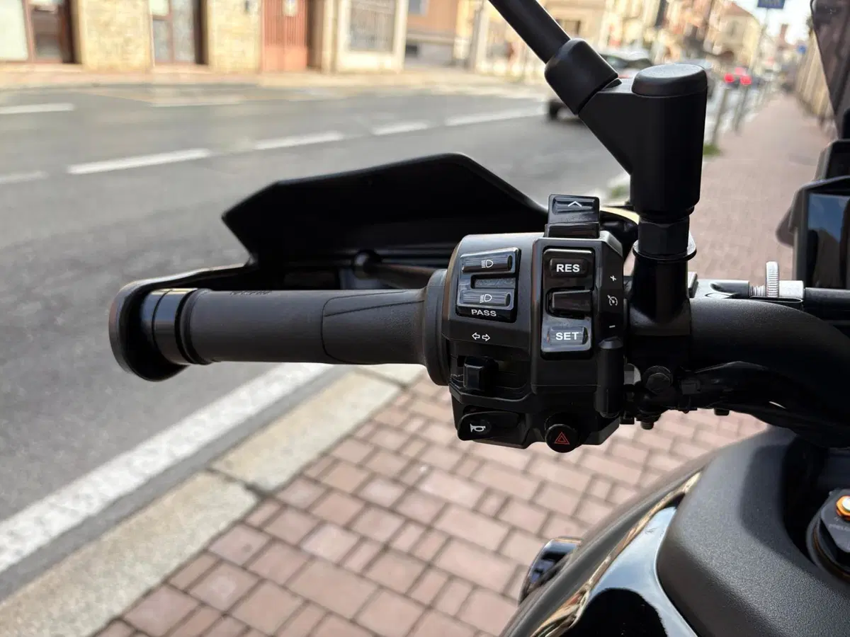 Yamaha Tracer 9 GT (2021 - 24) (15)
