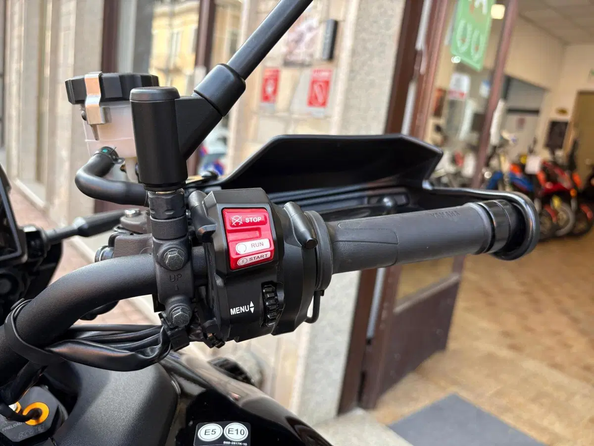 Yamaha Tracer 9 GT (2021 - 24) (16)