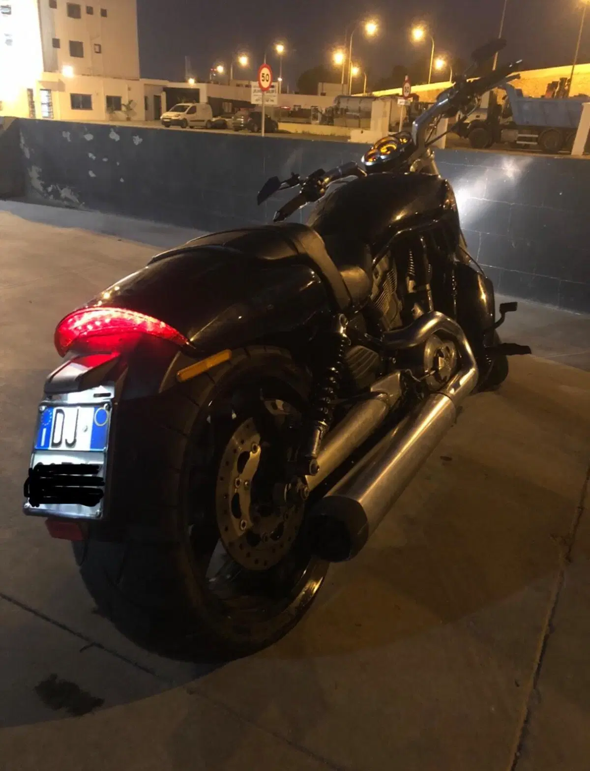 Harley-Davidson 1250 V-Rod Muscle (2009 - 17) - VRSCF (14)