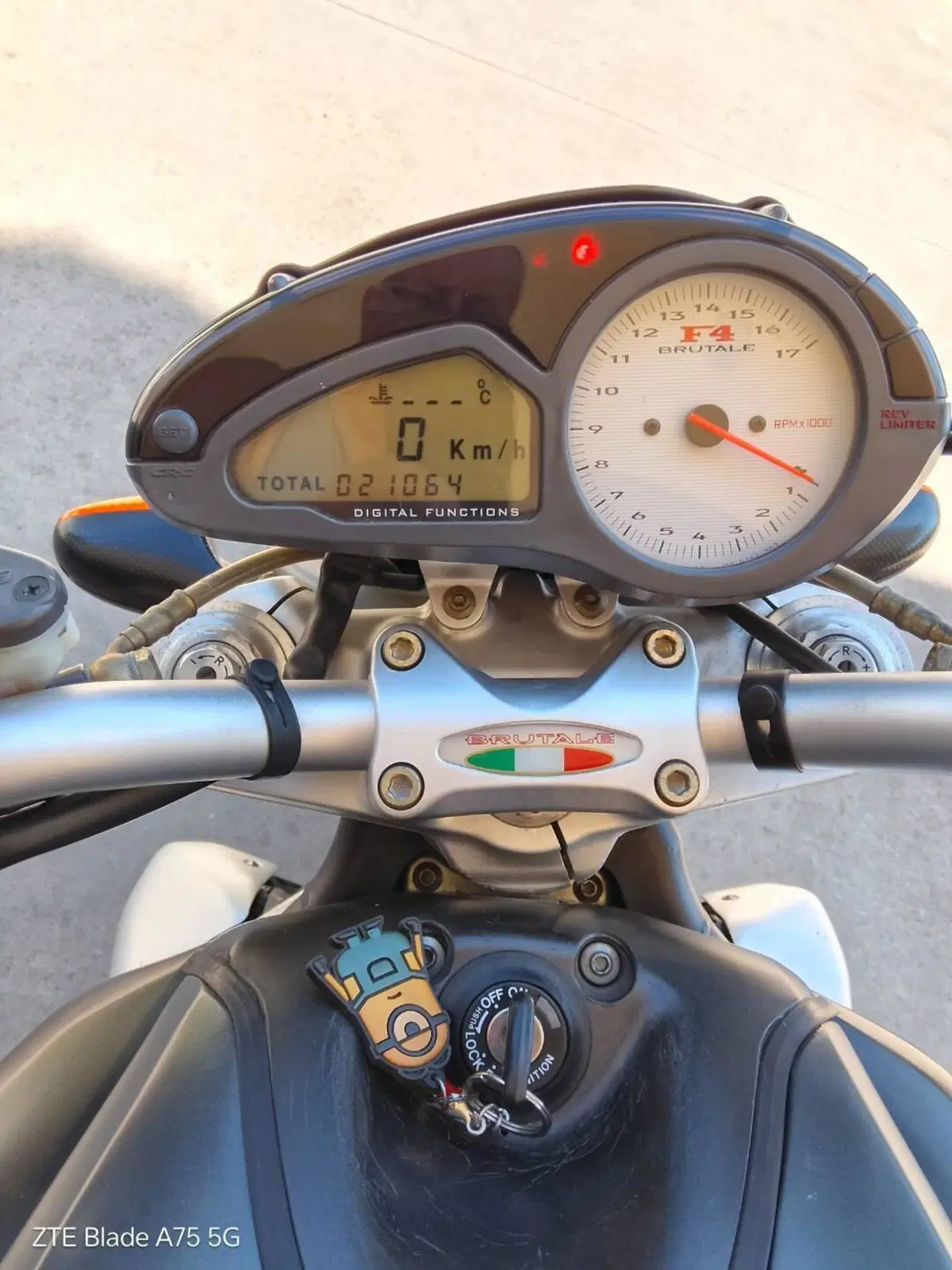 MV Agusta Brutale 750 S (2002 - 06) (8)