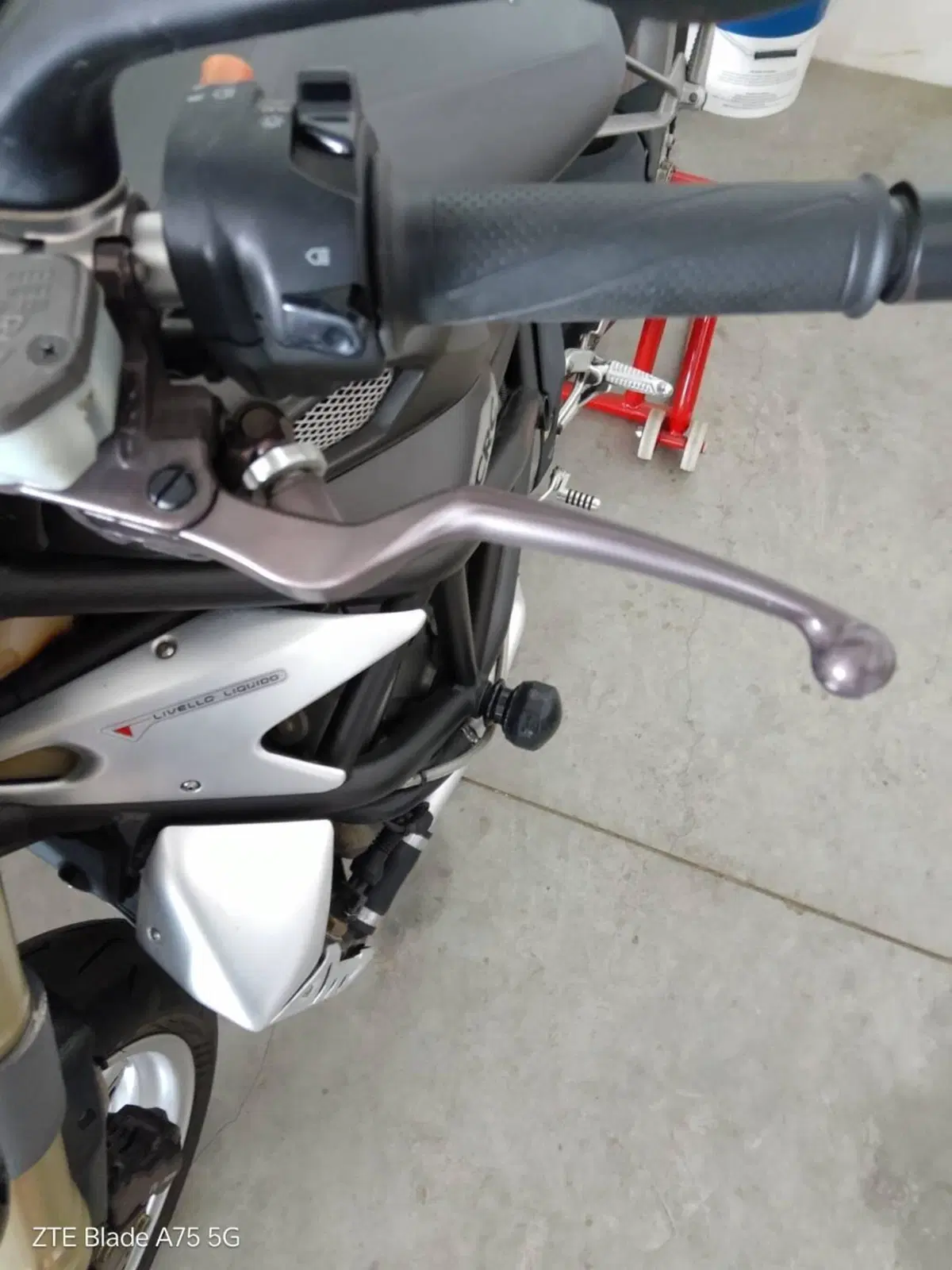 MV Agusta Brutale 750 S (2002 - 06) (10)