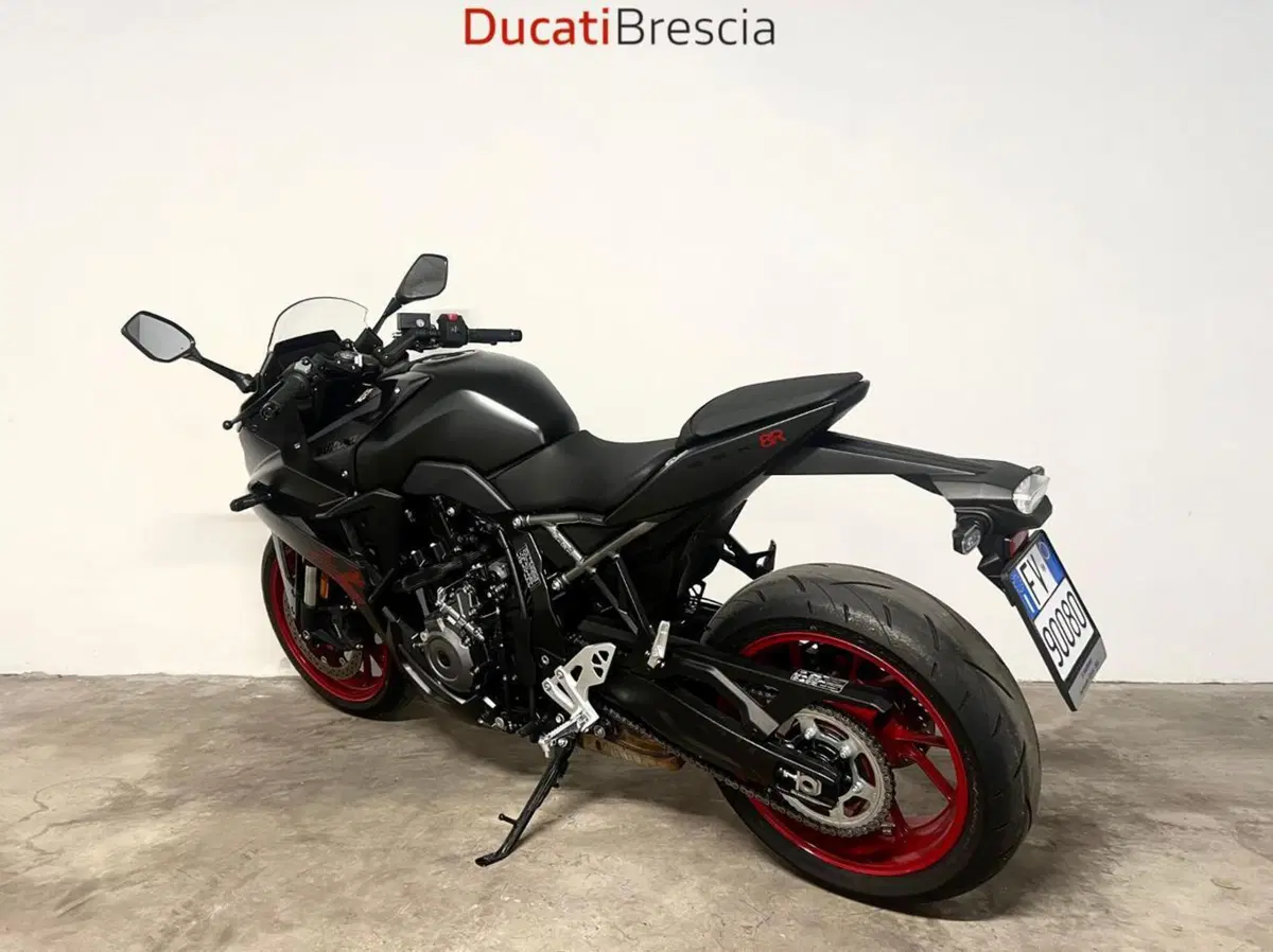 Suzuki GSX-8R (2024 - 26) (3)