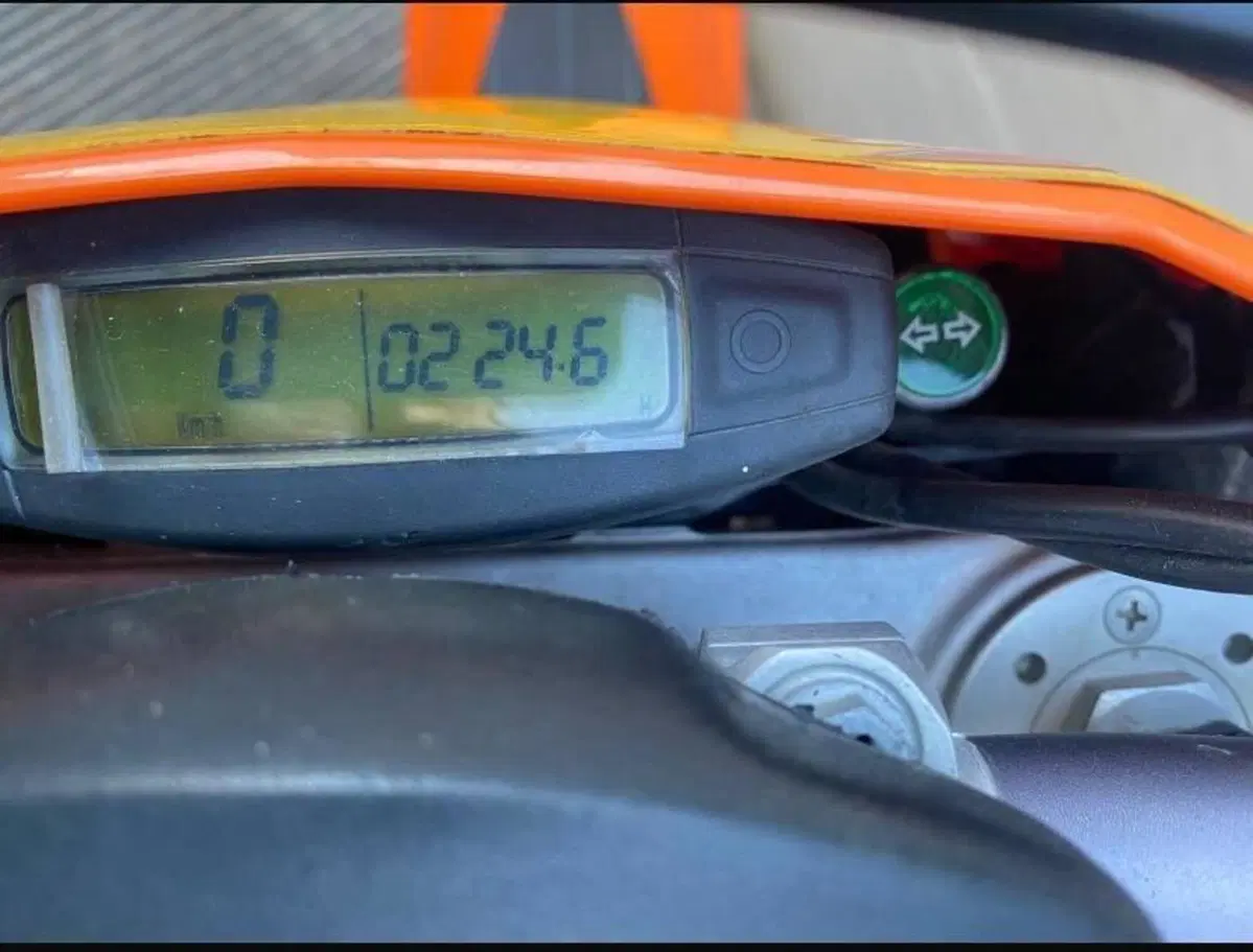 KTM 125 EXC (2009) (3)