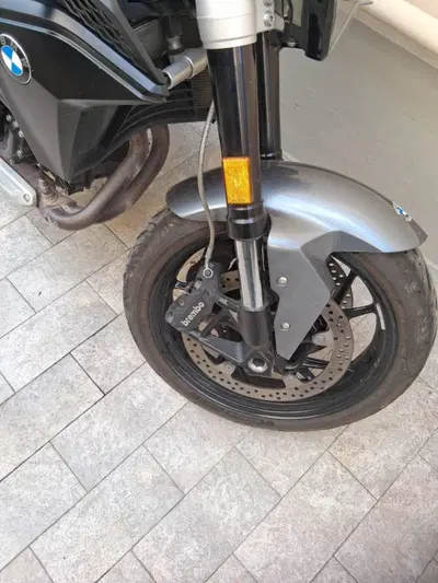 Bmw F 900 R (2021 - 24) usata