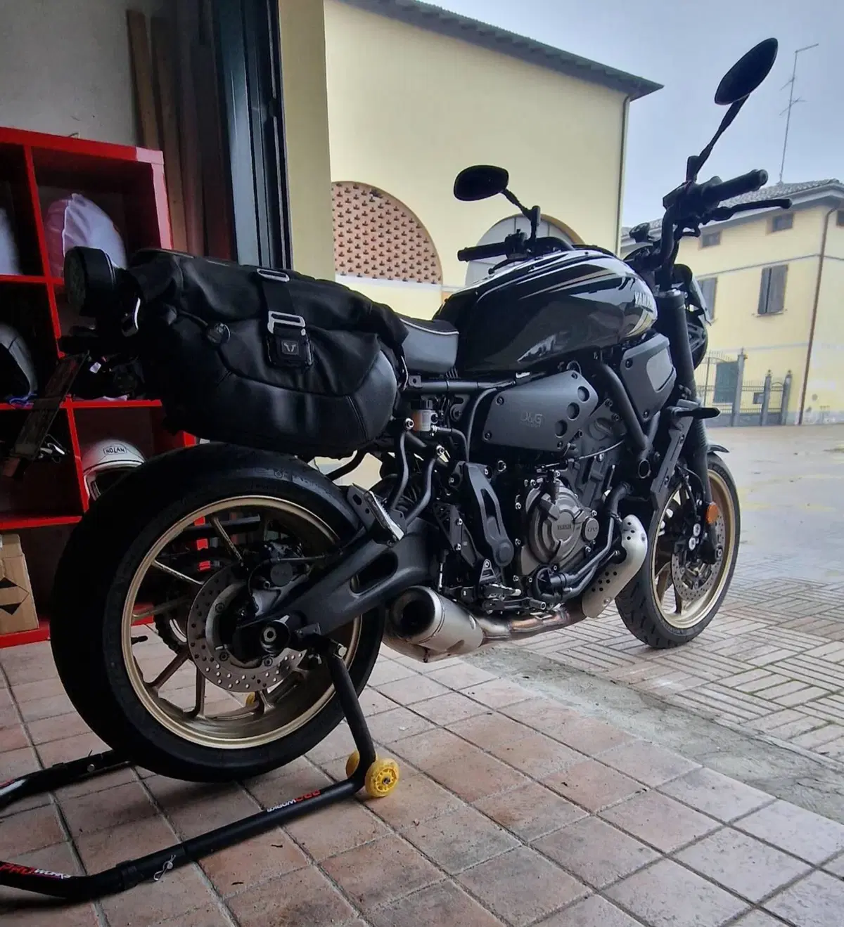 Yamaha XSR 700 (2022 - 26) (3)