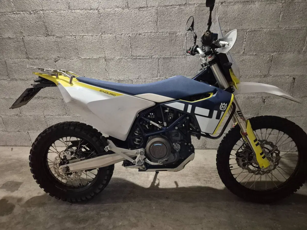 Husqvarna 701 Enduro (2023 - 25) (7)