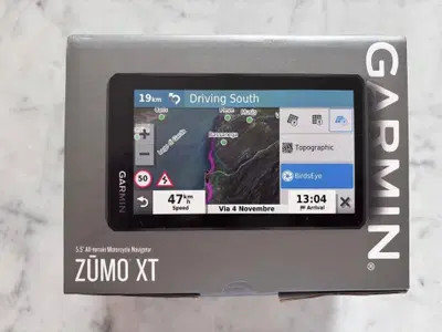 Navigatore moto GPS Garmin Zūmo XT XT 5’’ confezio