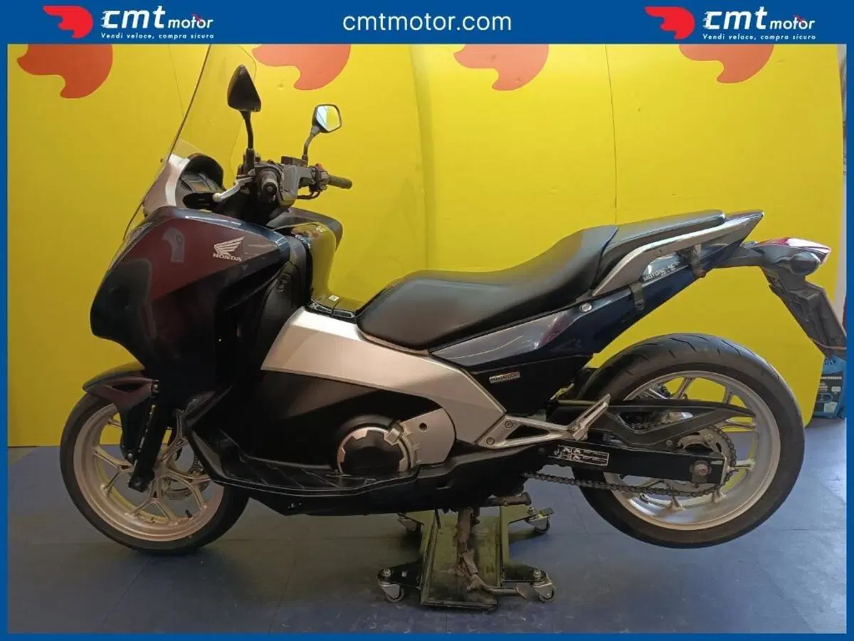 Honda Integra 700 (2011 - 13) (3)