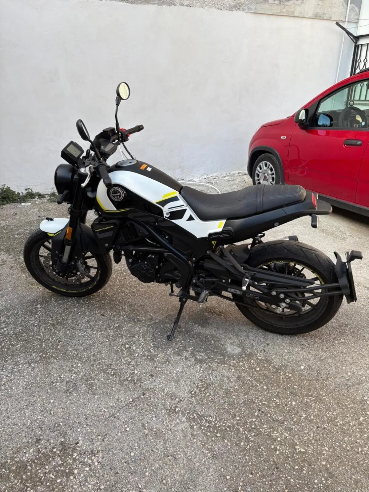 Benelli Leoncino 250 (2021 - 25) (5)