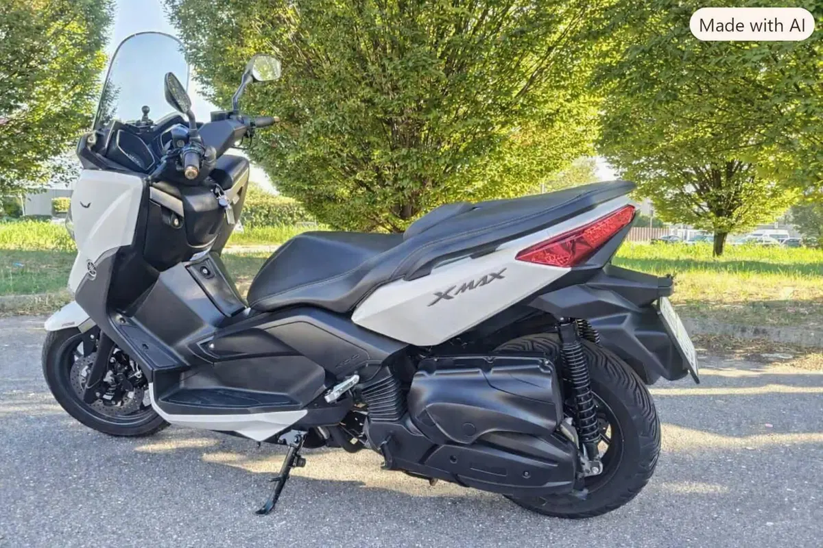 Yamaha X-Max 400 ABS (2013 - 16) (2)