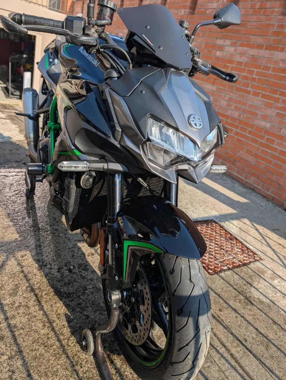 Kawasaki Z H2 (2021) (2)