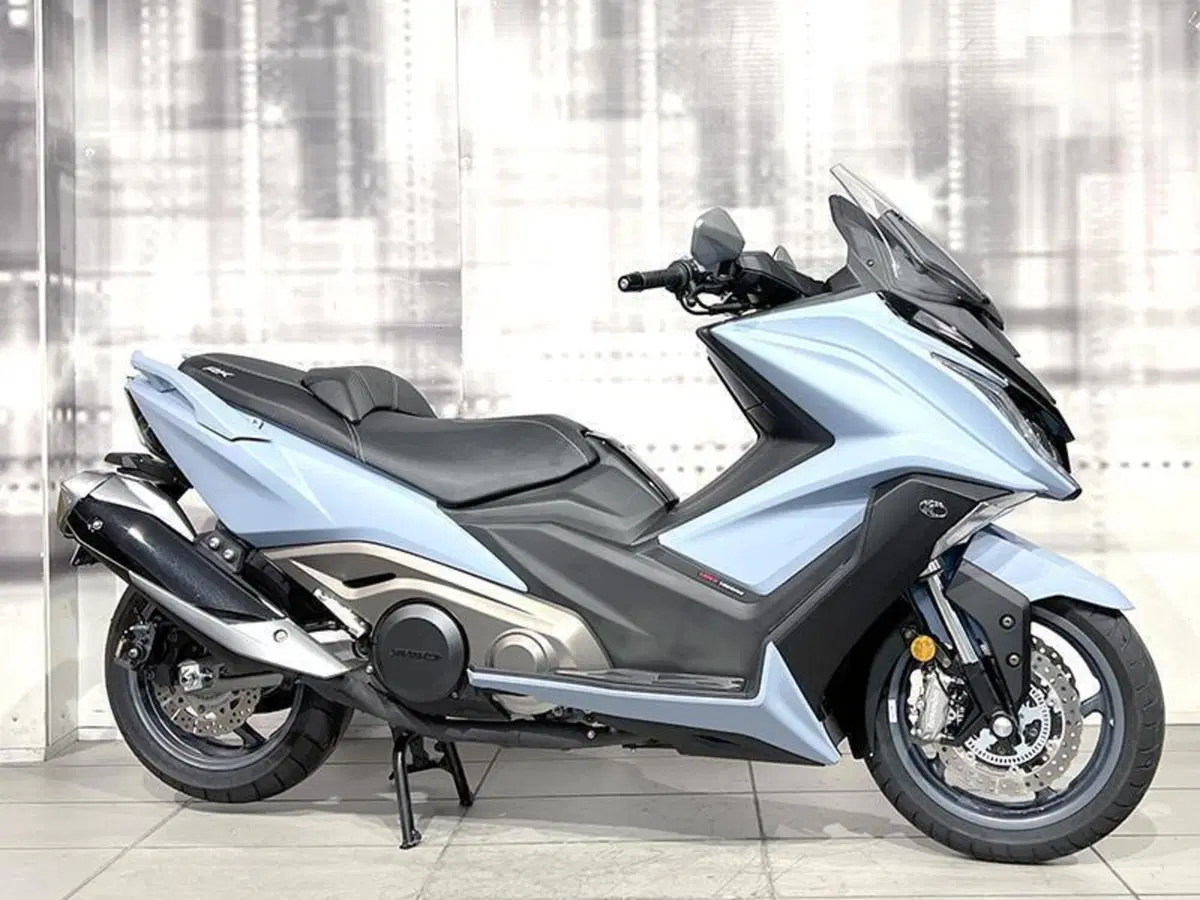 Kymco AK 550 ETS (2021 - 26)
