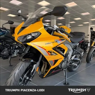 Triumph Daytona 660 (2024 - 26) usata