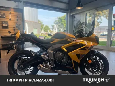 Triumph Daytona 660 (2024 - 26) usata