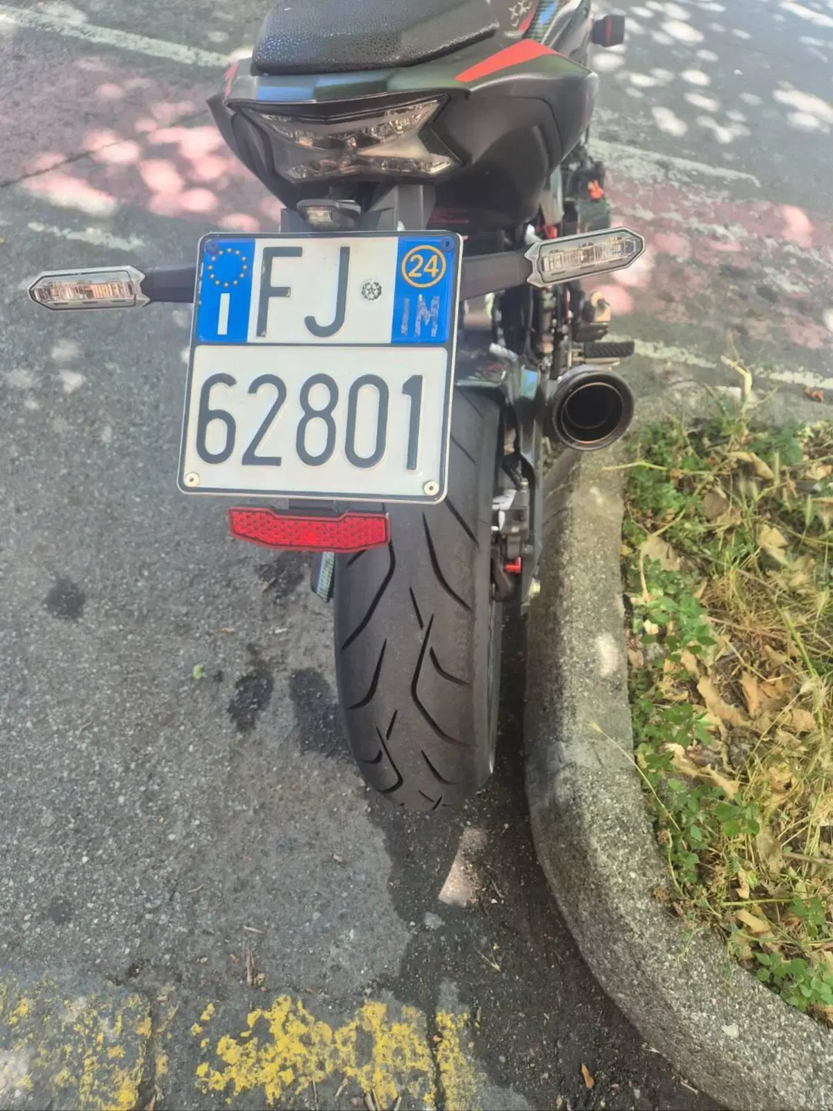 Kawasaki Z 900 (2021 - 24) (11)