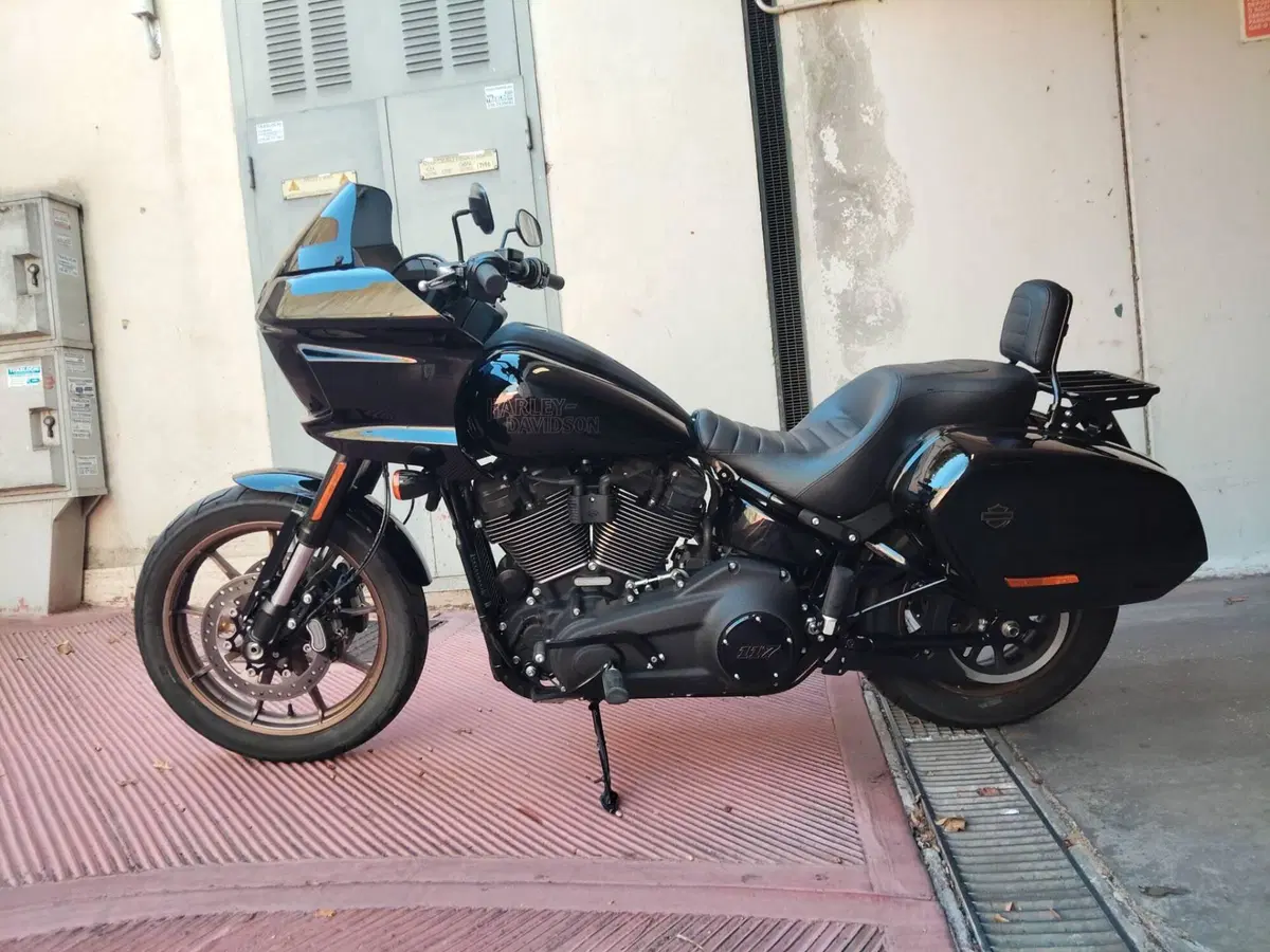 Harley-Davidson 1800 Low Rider S (2016 - 17) - FXDLS (2)
