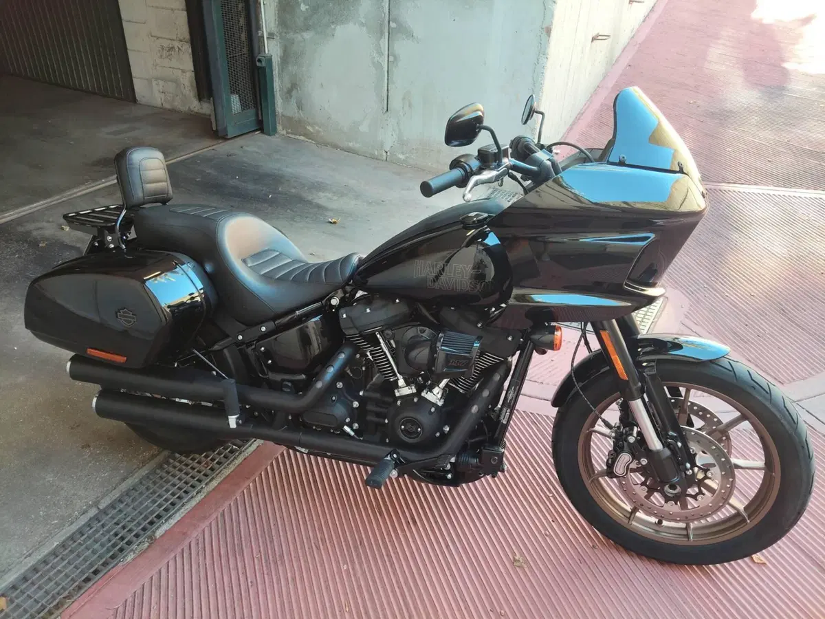 Harley-Davidson 1800 Low Rider S (2016 - 17) - FXDLS (3)