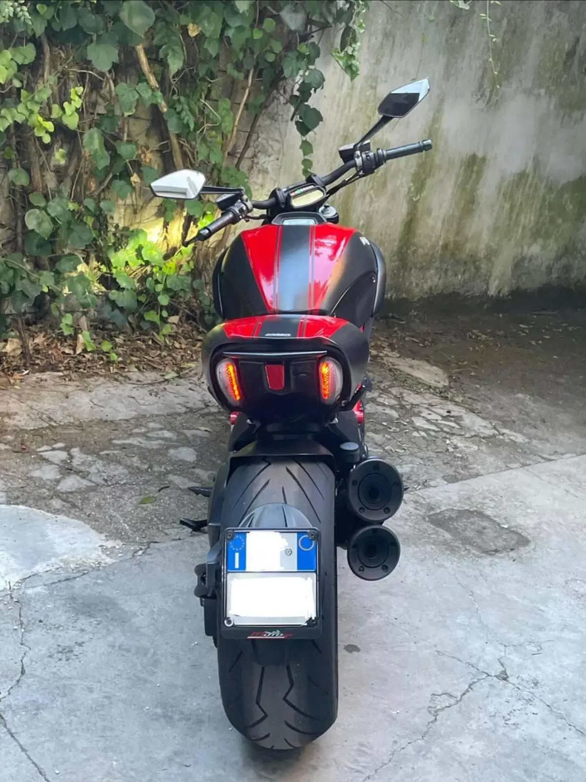 Ducati Diavel 1200 Carbon (2017 - 18) (12)