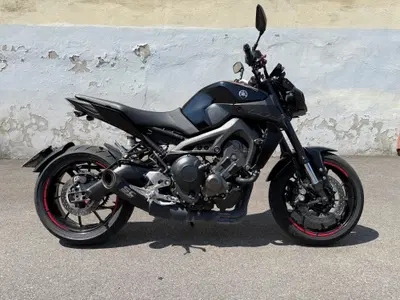 Yamaha MT-09 (2017 - 20) usata