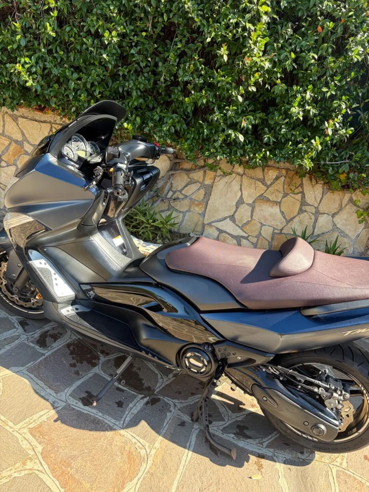 Yamaha T-Max 500 Tech Max (2011 - 13) (16)