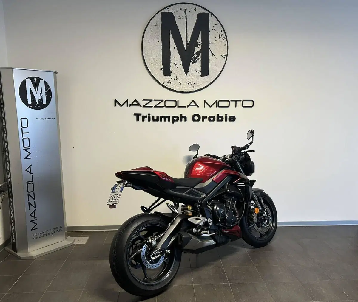 Triumph Street Triple 765 RS (2023 - 26) (2)
