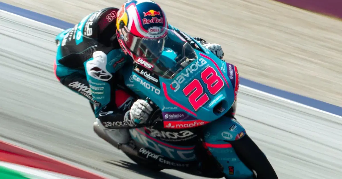 Moto3, David Almansa cade e Maximo Quiles vince ancora! Ottima rimonta di Pini, 5°, gran peccato Bertelle [CLASSIFICA]