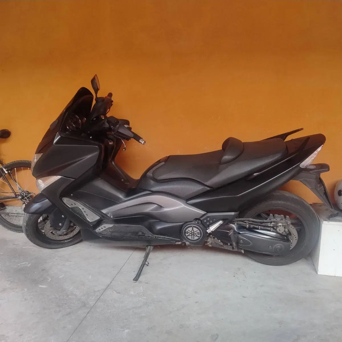 Yamaha T-Max 500 (2008 - 12) (2)