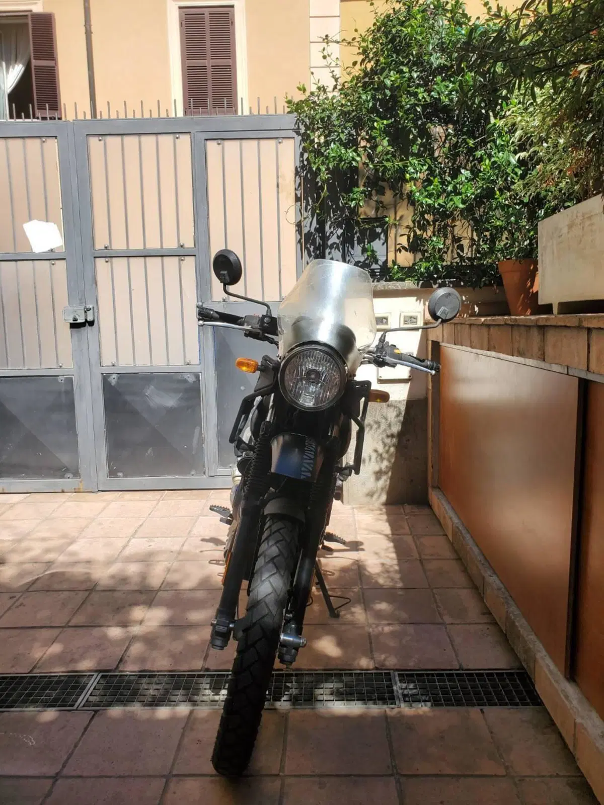 Royal Enfield Himalayan 411 (2017 - 20) (2)