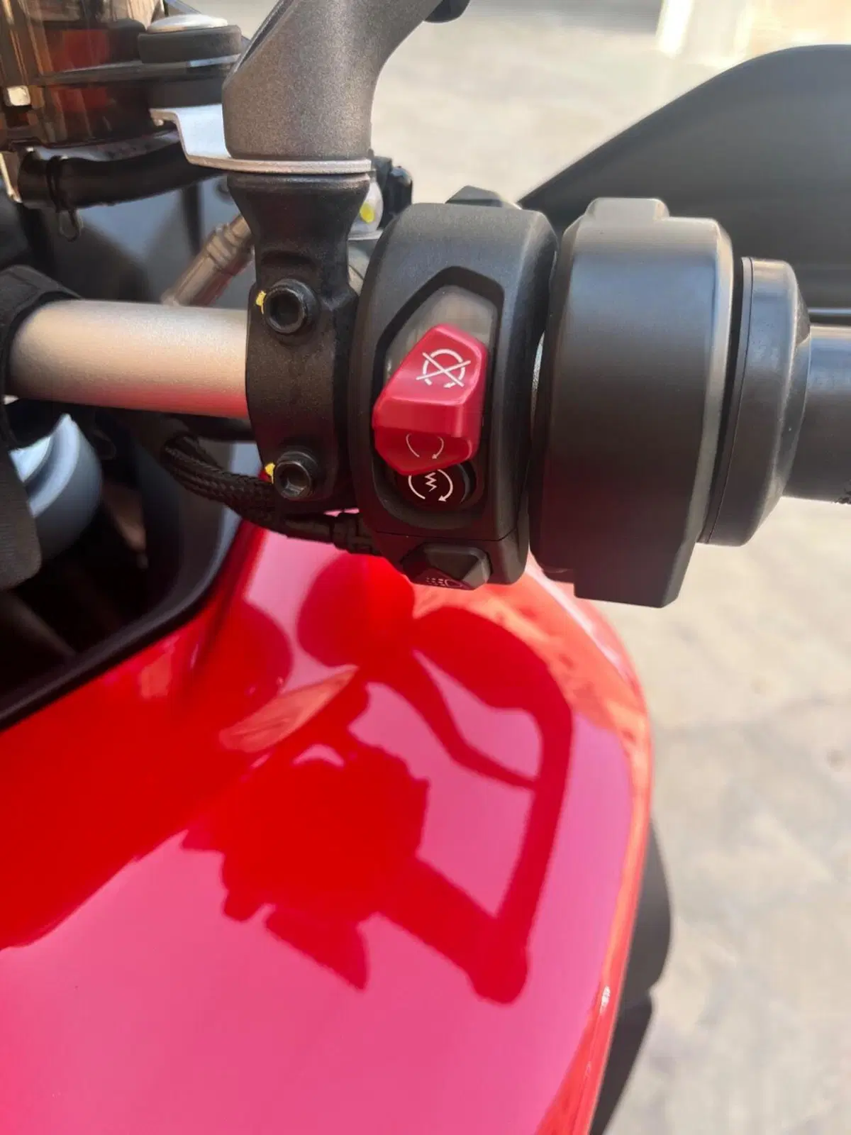 Ducati Multistrada V4 S (2021 - 24) (4)