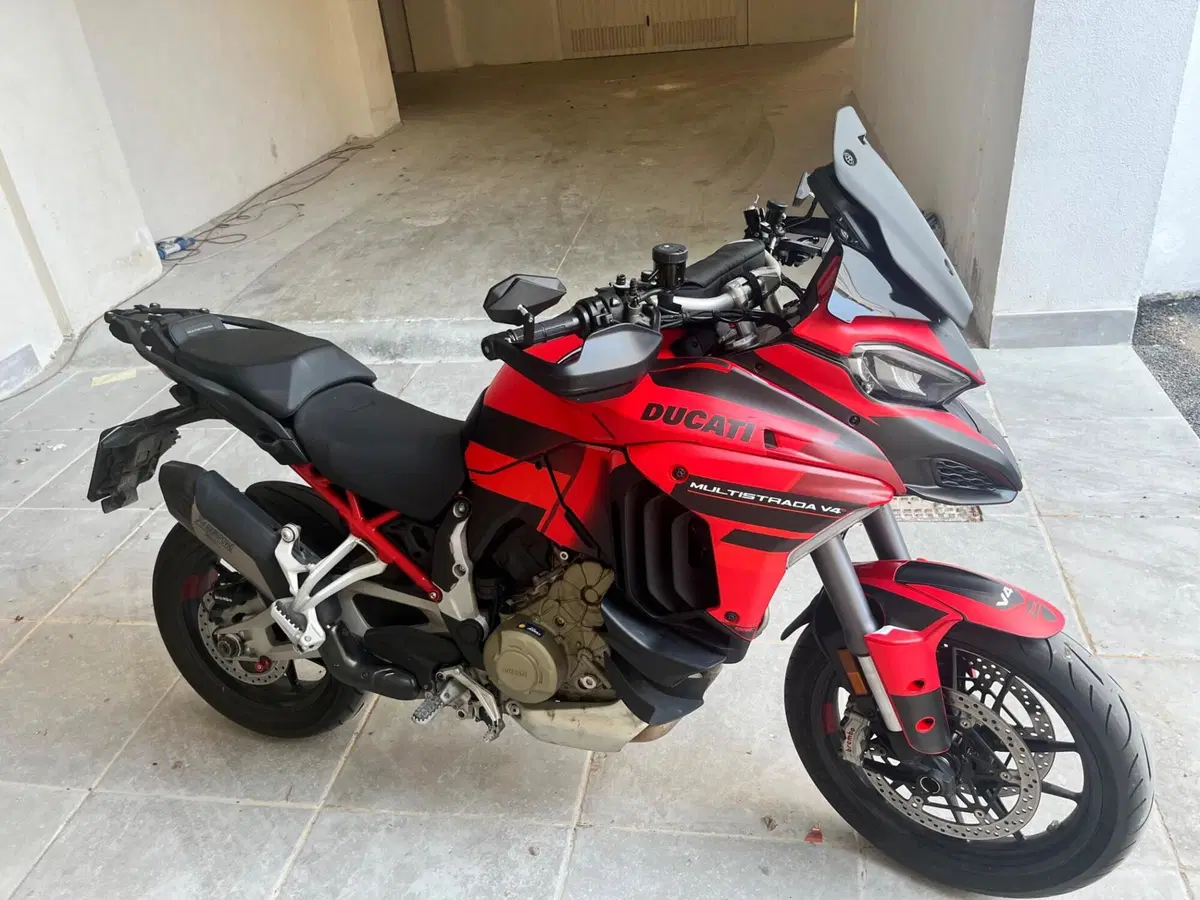 Ducati Multistrada V4 S (2021 - 24) (9)